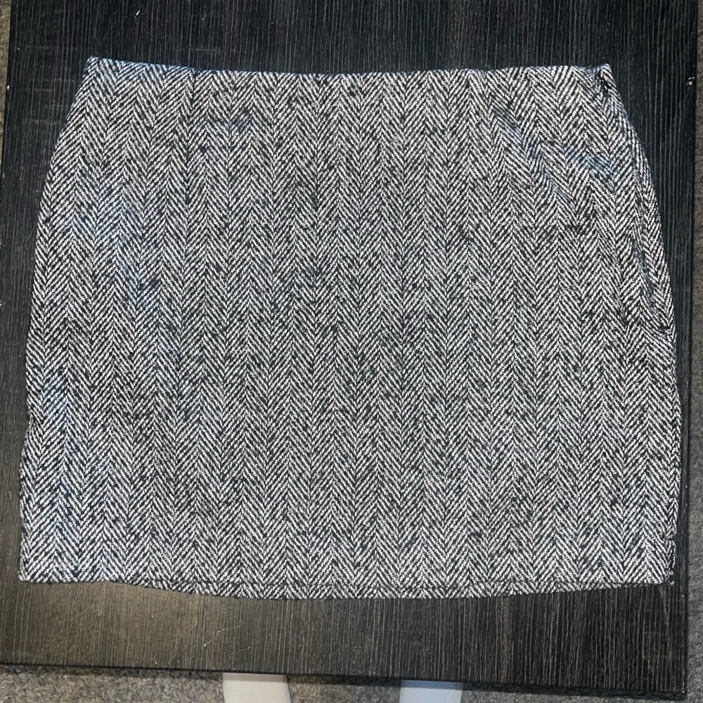 H&M mini skirt wool blend gray and black